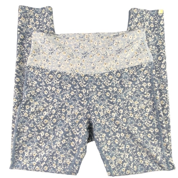 summersalt Pants - Summersalt The Do-It-All High Rise Crop Leggings Powder Blue In Bloom Print 6
